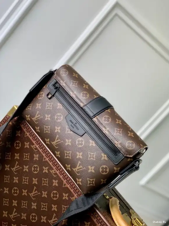 Messenger VUITTON LOUIS S-Cape 0630